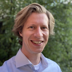 Dr David Collins
